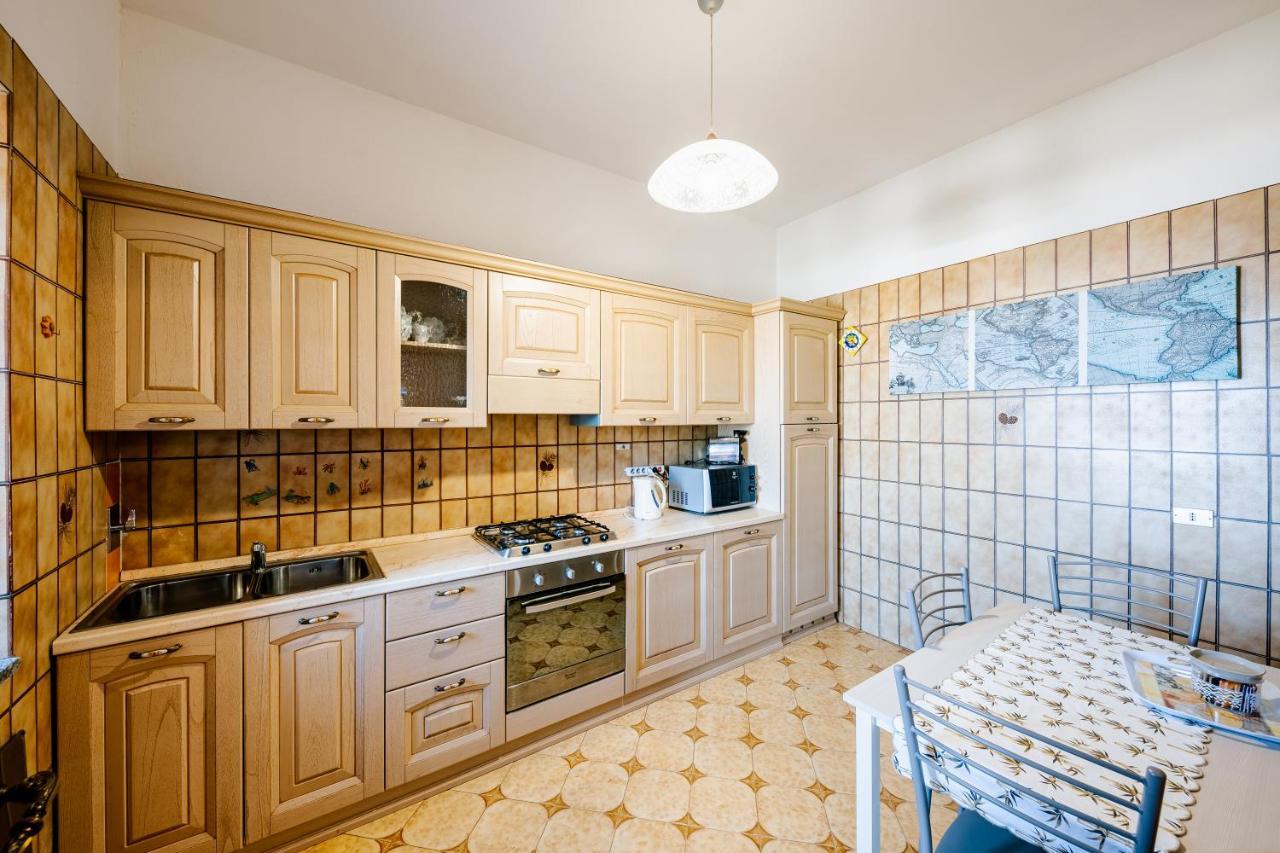 Appartamento Emma In Villa Laura Scala Kültér fotó
